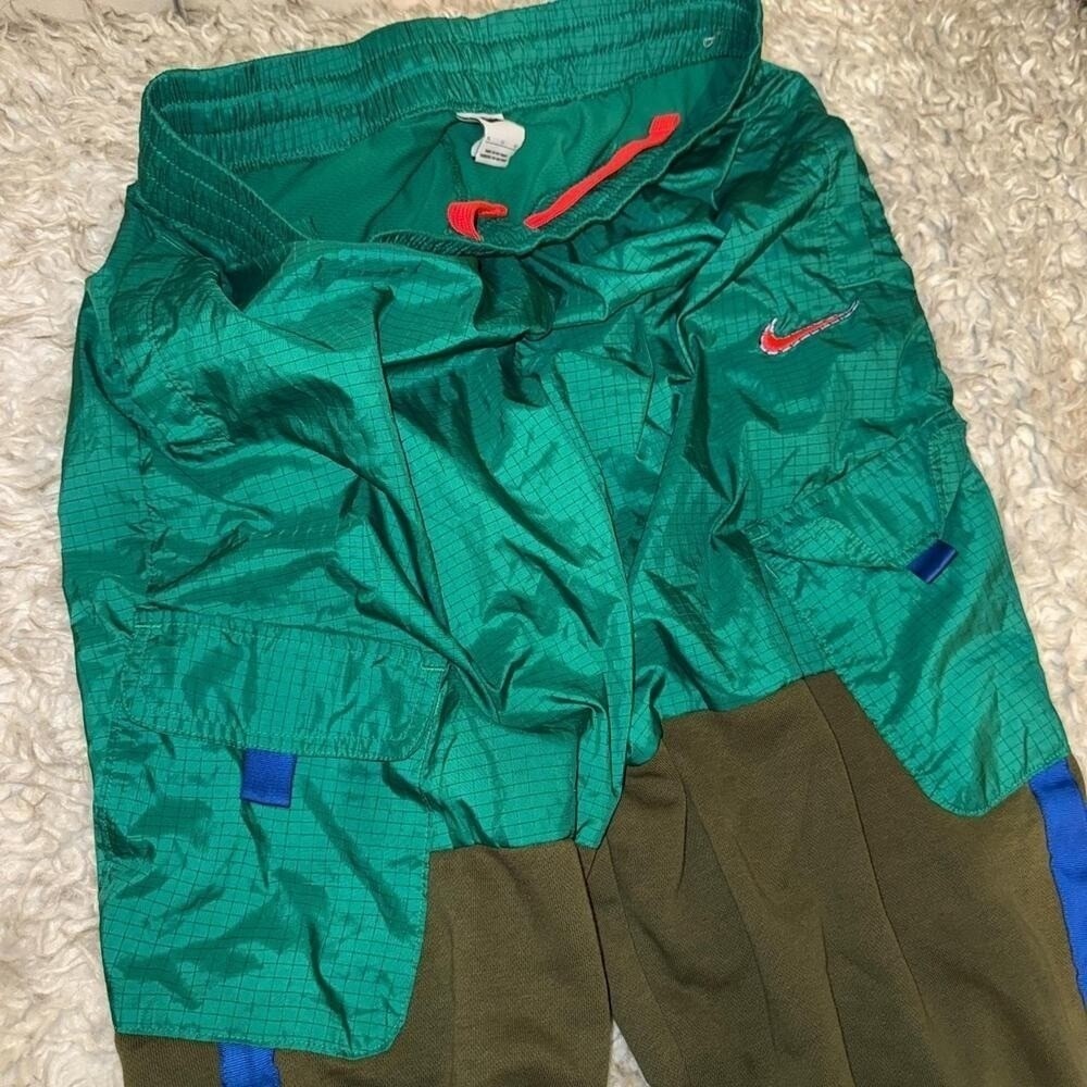 Nike Outdoor Play‎ Colorblock Jogger Pants - Picture 5 of 5